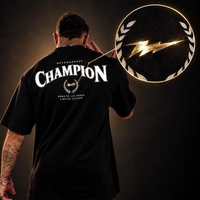 Camiseta Oversized Heavy CHAMPION Preta