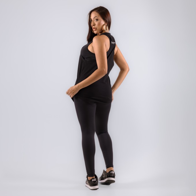 Regata Feminina Cavada Anatomic Atomic Preta