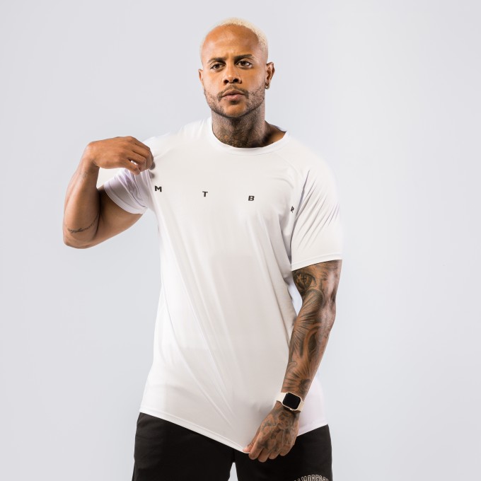 Camiseta Performance Dryfit Compress Essence Branca