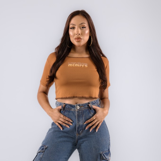 Camiseta Cropped Feminina Caramelo