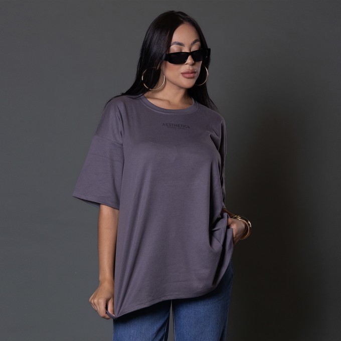 Camiseta Oversized Feminina Heavy Aesthetics Cinza Chumbo