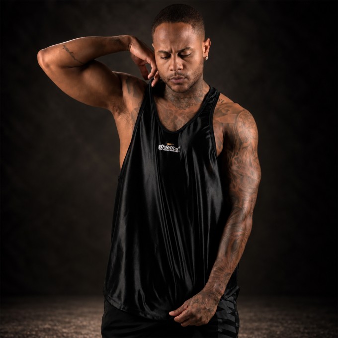 Regata Cavada Anatomic DryFit Brilho Preta