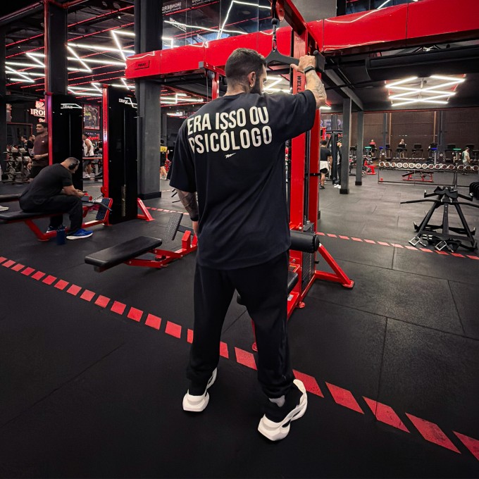 Camiseta Oversized Heavy PSICOLOGO Preta